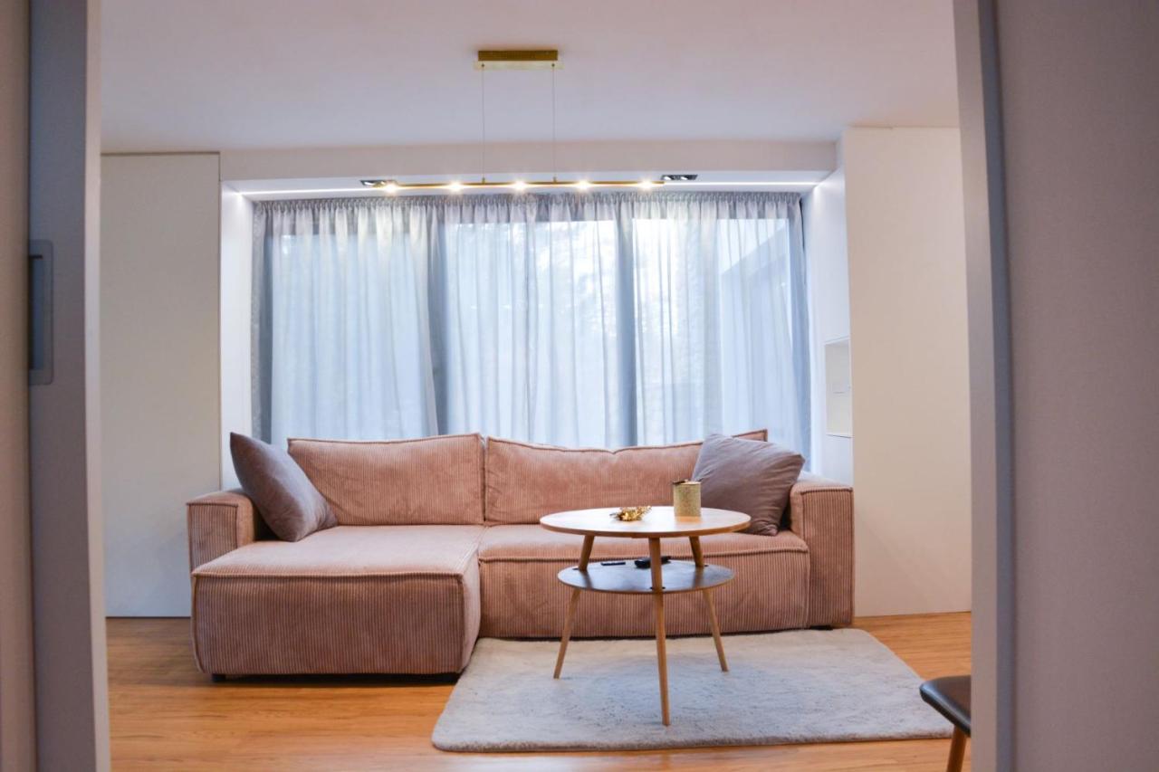 Luxury Apartment With Private Sauna Pod Javorovym Trinec Luaran gambar