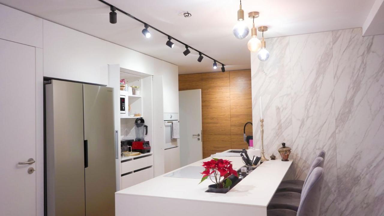 Luxury Apartment With Private Sauna Pod Javorovym Trinec Luaran gambar