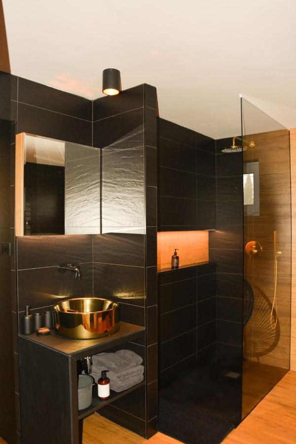Luxury Apartment With Private Sauna Pod Javorovym Trinec Luaran gambar